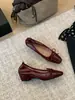 Elegantes zapatos de tacón medio poco profundos 2026 otoño lazo de cuero tacón grueso punta cuadrada zapatos Mary Jane