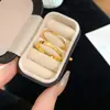 Anillo de Calabaza con Circonita Estilo Lujo Ligero para Mujer, Anillo para Dedo Índice con Diseño de Moda de Alta Gama, Joyería de Mano Exquisita Versátil para el Uso Diario al Trabajo al por Mayor