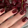 Uñas de Manicura Rectangulares Rojas Portátiles al por Mayor Uñas de Manicura Productos Terminados Removibles Uñas de Manicura Portátiles de Gama Alta