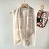 Lenço de Seda Longo Estilo Old Money com Padrão de Castanha para Mulheres Primavera Verão Leve Lenço de Pescoço Lenço de Proteção Solar Lenço de Seda Georgette Angulado