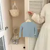 Camisa básica de outono infantil com gola semimangas franzida, nova roupa íntima macia e elástica para bebês meninas, peça versátil