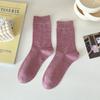 Calcetines de mujer hasta media pantorrilla desodorantes de primavera y otoño que absorben el sudor calcetines cálidos de otoño e invierno calcetines japoneses retro de pelo largo para mujer