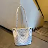 Bolso Versátil de Moda para Mujer Transfronterizo Nuevo Estilo Casual para el Trabajo Bolso de Hombro de Lunares Venta al por Mayor Bolso de Mano de Pana Estilo Coreano