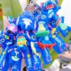 Llaveros de Regalo de Moda, Figuras de Juguete Nuevas de Resina, Modelos de Pareja, Colgantes para Coche, Juguetes al por Mayor para Puestos de Mercado