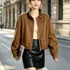 Chaqueta de Cuero Corta Estilo Retro Cool con Cuello Alto para Mujer, Chaqueta de Motociclista de Otoño para Figuras Menudas, Top Rejuvenecedor en Color Café Oscuro