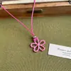 Collar de Flor Hueca Colorido Dopamina para Mujer Diseño de Nicho Coreano Cadena de Clavícula Dulce Exquisita de Gama Alta para Mujer