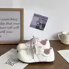 Zapatillas de Entrenamiento Estilosas de Alta Moda Bell Alemanas para Mujer Otoño 2026 Nuevas Versátiles Casuales Estudiante Lunares Tenis B3713