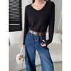 Cisnann Otoño Nueva Colección Práctica Básica Versátil Ajuste Delgado Camiseta con Cuello en V en Forma de Corazón SN9329