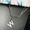 Collar de Acero de Titanio con Letra de Alta Gama para Mujer, Sencillo de Doble Capa, No Se Desvanece, Exquisito y Versátil Cadena de Suéter de Perlas Joyería al Por Mayor