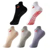 Meias Esportivas para Mulheres, Meias de Yoga Profissionais Antiderrapantes de Cano Curto, Meias de Silicone Antiderrapantes Respiráveis de Malha Bordada com Cerejas para Pilates
