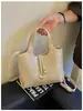 Bolso bandolera para mujer, modelo nuevo 2026, diseño de nicho, bolso tipo cubo dulce, moderno y versátil, adecuado para ir al trabajo, bolso tipo cesta para mujer