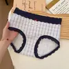 Calcinha Feminina Retro com Renda em Contraste 10A Algodão Puro Antibacteriano na Virilha Estendida Cintura Média que Modela o Quadril