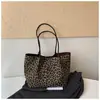Bolso tote de leopardo transfronterizo para mujer, nueva colección otoño/invierno 2026, de alta calidad, retro y moderno, bolso de hombro