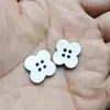 Botões Coloridos de Trevo de Quatro Folhas com Quatro Furos para Camisetas de Tricô Infantis, Jaquetas Corta-Vento, Suéteres e Casacos, Botões Decorativos DIY Feitos à Mão