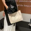 Bolso de Hombro Cruzado de Moda Casual de Gran Capacidad Tendencia Europea y Americana Otoño 2025 Nuevo Retro Elegante para el Trabajo para Mujer