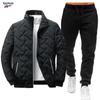 Traje de pantalón acolchado de algodón con cuello alto para hombre transfronterizo invierno engrosado cálido acolchado de algodón chaqueta de plumón conjunto casual de dos piezas ahora