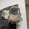 Moda Versátil de Alta Gama de Gran Capacidad para Mujer, Bolso de Mano Transversal tipo Dumpling, Tendencia de Moda Nueva Primavera 2026 Transfronterizo