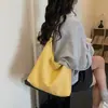 Bolso Casual Retro de Gran Capacidad para Mujer 2026 Primavera Nuevo de Moda Elegante Bolso de Hombro Bolso Cruzado de Mano Estilo Cubo