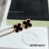 Brincos de Trevo de Quatro Folhas V Dourados Versão de Luxo Van Gogh com Ágata Vermelha, Espessamente Banhados a Ouro Rosa 18K, Brincos de Ágata Preta que Preservam a Cor