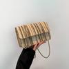 Bolso tejido de paja de colores para mujer, otoño e invierno 2023, nuevo bolso tejido Mori, bolso bandolera pequeño cuadrado con rayas a cuadros.