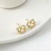 Pendientes de Clip en Forma de Corazón Estilo Dulce Japonés Modelo Nuevo 2025 con Diseño de Diamante Estilo de Alta Gama que No Choca Adecuado para el Uso Diario en el Trayecto al Trabajo