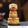 Mascota de té del zodíaco de arcilla púrpura Adorno creativo giratorio Mesa de té para girar la fortuna Escritorio de té Juguete de té Decoración de escritorio de oficina