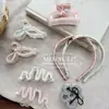 Presilha de Cabelo Pérola Estilo Francês Coreana, Presilha de Cabelo Faixa de Cabeça Versátil com Laço da Moda, Presilha de Tubarão, Presilha para Franja, Acessório de Cabelo, Acessório de Cabeça para Mulheres