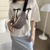 Lindo Bolso de Cintura Cruzado de Nicho Ligero Estilo Japonés Ins Fresco Simple Combinable Bolso Pequeño para Mujer Estilo Mori para Niñas