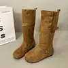 Botas Largas de Ante Estilo Maillard de Moda para Mujer 2026 Otoño/Invierno Nueva Llegada Calientes con Terciopelo Hebilla Cinturón Adelgazante Botas de Moda