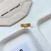 Anel de Flor Vazada Pétala de Renda em Forma de C para Mulheres, Nicho Exquisito de Luxo Leve com Sensação de Alto Padrão, Versátil e Ajustável