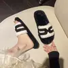 Pantuflas de algodón estilo coreano de felpa para mujer, nuevas pantuflas tipo slip-on para interior y exterior, antideslizantes y esponjosas, moda otoño e invierno 2026 y cálidas