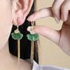 Pendientes con Forma de Abanico Estilo Chino Elegantes Combinan con Todo Gancho para Oreja Nuevo Estilo Chino Diseño de Borla de Hoja de Ginkgo Esmeralda Pendientes de Nicho