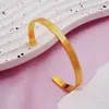 Pulsera Minimalista Grabada de Moda para el Trayecto Diario, Pulsera Abierta Versátil de Acero Inoxidable con Corazón de Amor