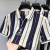 Oferta especial: Nuevo Estilo de Verano Top Holgado con Escote en V y Logo Bordado, Camisa Polo de Manga Corta para Hombre con Bloques de Color Rayados