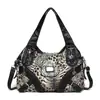 Bolso de Motocicleta Retro de Cuero Suave Transfronterizo 2026 Nuevo Bolso Cruzado de Hombro Moderno Europeo y Americano En Stock Calidad Amazon Bolso de Mujer
