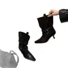 Nuevas botas de tacón de aguja estilo coreano de nicho para mujer 2026, caña corta con hebilla de cinturón, elegantes de tacón alto, punta fina, estilo western