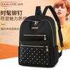 Mochila personalizada de nailon ligero con remaches de nueva moda para primavera y otoño, estilo universitario, para mujer, entrega al por mayor de fábrica