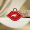 DA-22 Aleación Labios Rojos Goteo de Aceite Colgante Pulsera Hecha a Mano DIY Collares Amuletos Colgantes Llaveros Adornos
