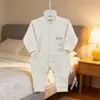 Macacão de Algodão Macio para Bebê Outono/Inverno 2026 com Gola Alta Sem Costura Estampa de Desenho Macacão para Engatinhar Bebê Venda por Atacado 66-80 #