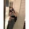 Top de Crochê com Gola Halter para Mulheres 2026 Verão Novo Estilo Hot Girl Roupa Externa Sem Mangas Curto Sexy Costas Abertas Tendência