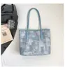 Bolsa Tote de Viagem Estilo Europeu e Americano, Grande Capacidade, Bolsa de Ombro Simples e Versátil, Prática para Trabalhadores de Escritório e Estudantes, Uso Casual Diário, Bolsa Feminina
