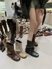 Botas Cortas de Pierna Recta con Tacón Grueso Efecto Mancha Marrón Retro Temporada de Primer Encuentro, Botines para Mujer, Botas Vaqueras de Gamuza Color Caqui para Principios de Otoño