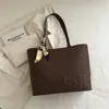 Bolso de mano informal para el día a día, Simple, Nuevo estilo 2025, Retro, Gamuza, Gran capacidad, Estampado de leopardo, Bolso de hombro para mujer
