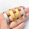 Colgante de Acero Inoxidable Caliente Curvado de Marca Rectangular con Doble Agujero para Conexión de Pulsera Curva DIY Accesorios de Joyería