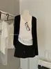 Y.JIA Conjunto de cárdigan de manga larga estilo coreano para el otoño con protección solar + top de tirantes con cuello en V + falda de cintura alta 1352
