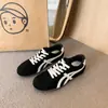 Tênis de Treino Retro Agande Feminino Leve 2026 Outono Novo Casual Esportivo Board Shoes Estilo Coreano Moderno Versátil Sapatos Brancos