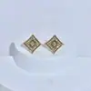 Novos Brincos Europeus e Americanos da Moda Coroa Zircônia para Mulheres, Simples e Versáteis, Design Multiestilo, Brincos e Brincos de Alta Qualidade