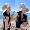 Chapéu de Sol Floral Dupla Face Estilo Japonês para Mulheres, Chapéu Bucket de Verão com Aba Larga para Cobrir o Rosto, Chapéu de Sol UV com Proteção Solar
