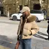 Inverno 2025 Novo Gaivota Pequena Garota Popular Gola de Pelo com Capuz Acolchoado Grosso Jaqueta de Algodão Feminina Doce Estilo Coreano Justa na Cintura Curta Casaco de Algodão