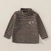 Camiseta Interior de Manga Larga para Bebé 2026 Nuevo Estilo Suave y Cómoda Ropa Rayada Elegante Versátil Top de Color Sólido